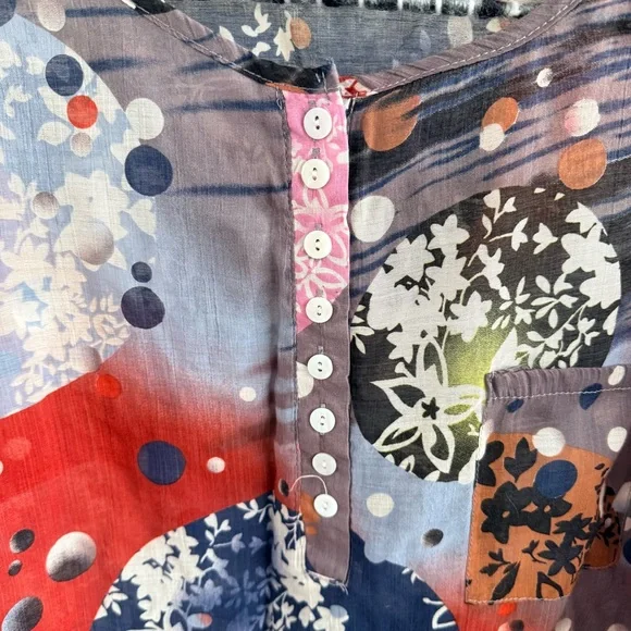 Colorful Floral Women's Top XL - Picture 3 of 7